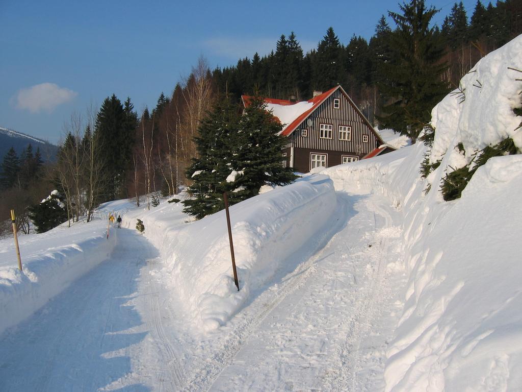 Apartmán 3 Špindlerův Mlýn Habitación foto